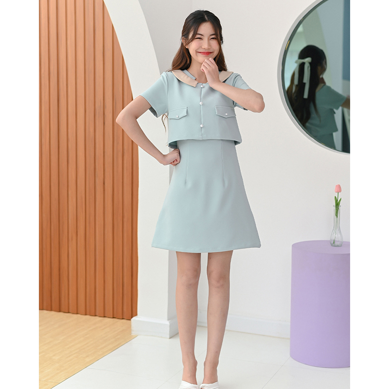 kudapy เดรสสั้นสีมิ้นท์อ่อน/สีฟ้า คอกลมแขนสั้น ตัดต่อเล่นสีคอปก ตัดต่อตัวเหมือนใส่แยกชิ้นทรงสวยเข้าเอว แต่งกระเป๋าหลอก