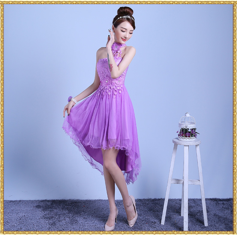kudapy ชุดราตรีสั้นเกาะอกสีครีมเบจ/สีม่วง ผ้าลูกไม้ผสมซีทรู หน้าสั้นหลังยาว มีผ้าแต่งเป็นสร้อยคอติดดอกไม้ เดรสทรงสวยมากค่ะ