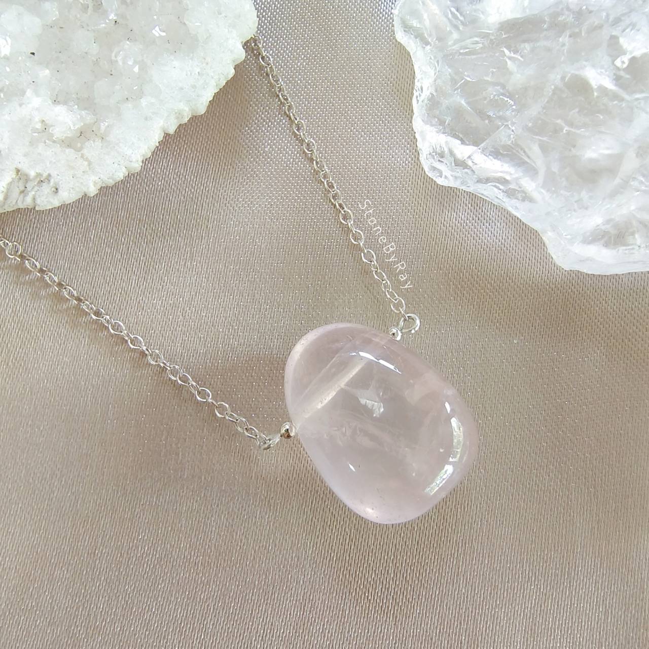 สร้อยคอเงินจี้หินโรสควอตซ์ Rose Quartz