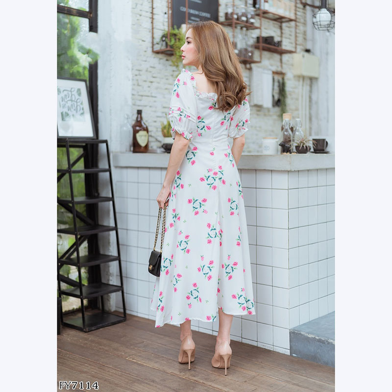 kudapy เดรสยาวสีชมพู,สีขาว กระโปรงลายดอกไม้ชมพูสวยใสน่ารักดูดี