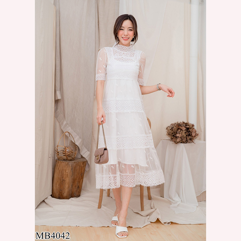 kudapy เดรสยาวสีแดง/สีกรม/สีชมพู/สีขาว ลูกไม้ตาข่ายสีสด ใส่สบายสวยดูดี