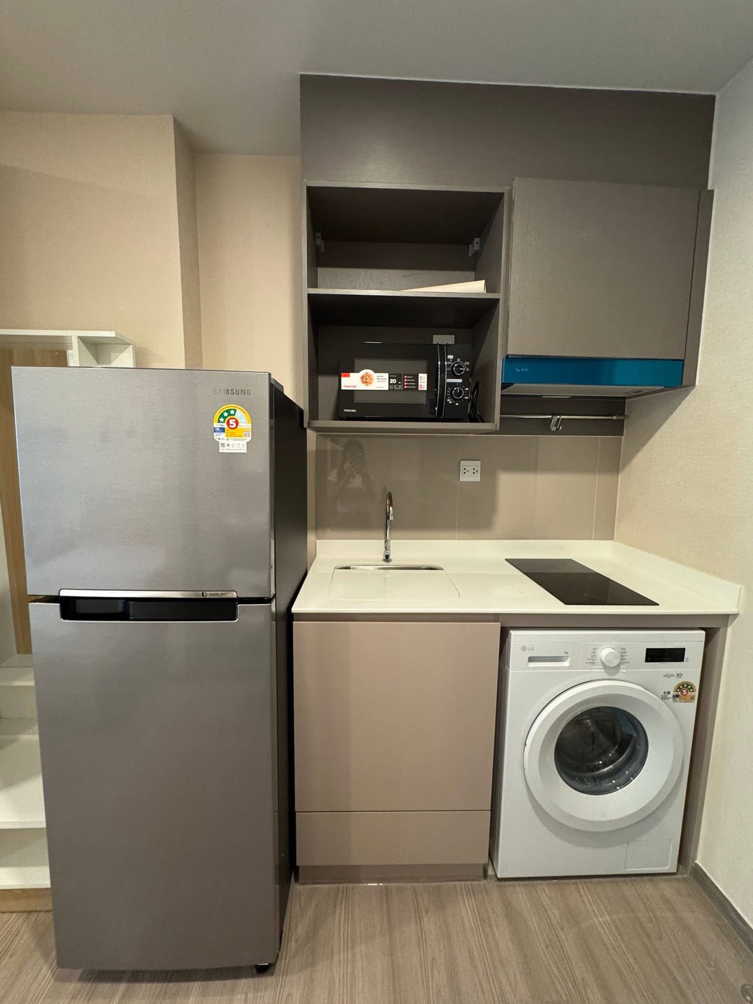 ให้เช่าคอนโด Aspire Sukhumvit - Rama 4 (แอสปาย สุขุมวิท - พระราม 4) High Rise โซนพื้นที่ BTS พระโขนง ห้องแบบ 1ห้องนอน 1ห้องน้ำ ขนาดห้อง 28 ตรม. ชั้น 10