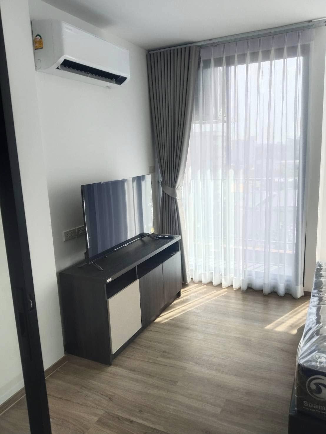 ปล่อยเช่า Cybiq Ratchada 32 (ไซบิค รัชดา 32) - โซนพื้นที่ ลาดพร้าววังหิน Studio 1ห้องน้ำ 1ครัว - ขนาดห้อง 25 ตรม. ชั้น 7 - ให้เช่า 12,000 ต่อเดือน