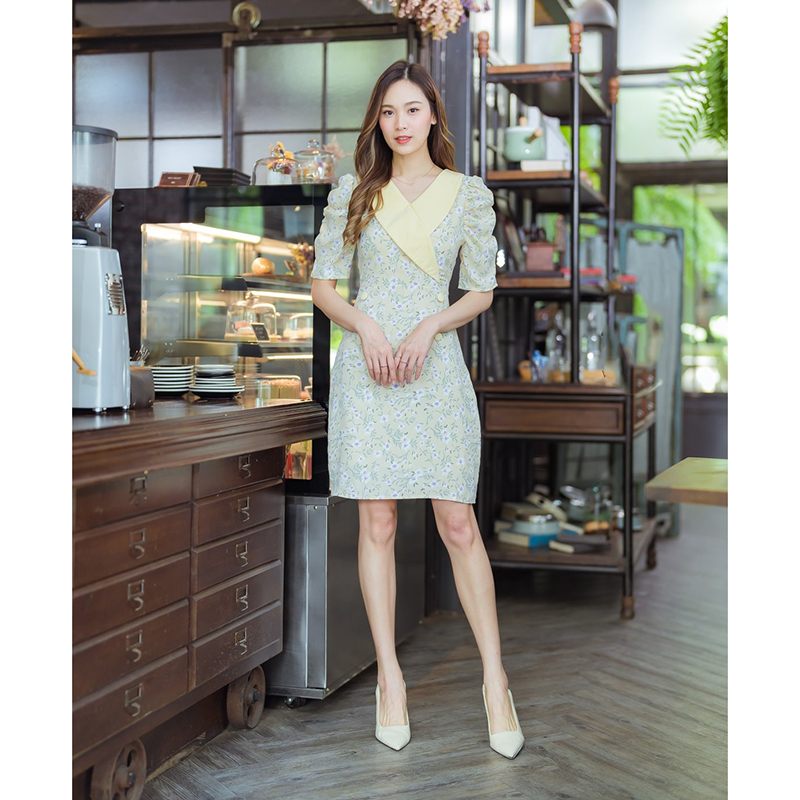 kudapy เดรสสั้นสีชมพู/สีดำ/สีเเหลือง เดรสทำงานทรงสูทลายดอก