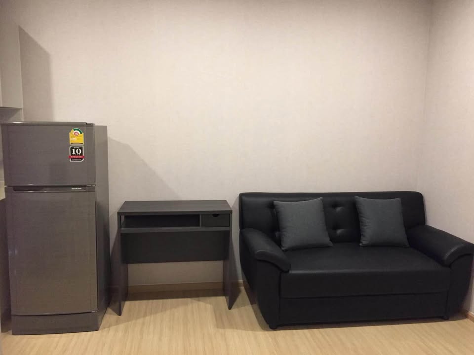 High Rise โซนพื้นที่ MRTบางยี่ขั่น ให้เช่าห้องแบบ 1ห้องนอน 1ห้องน้ำ คอนโด Plum Condo Pinklao Station (พลัม คอนโด ปิ่นเกล้า สเตชั่น) ขนาดห้อง 27 ตรม. ชั้น 12A