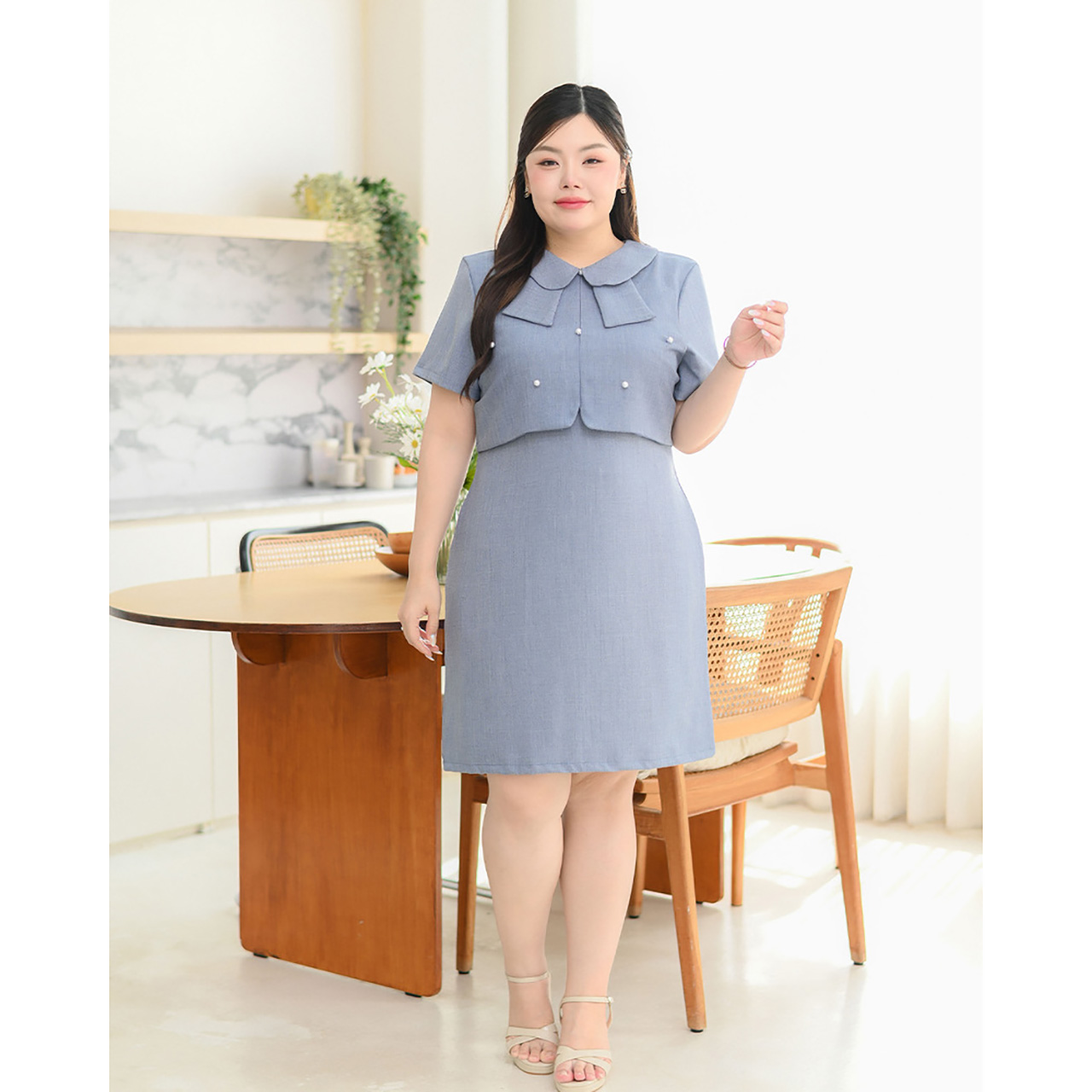 kudapy เดรสแขนสั้น คอปกแบบใหม่สุดคิวท์ มาพร้อมกระดุมมุกตกแต่งให้ลุคคุณหนูน่ารัก