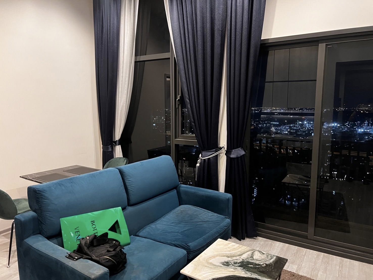 ให้เช่าคอนโด The Line Sukhumvit 101 (เดอะ ไลน์ สุขุมวิท 101) โซนพื้นที่ BTS ปุณณวิถี ห้องแบบ 1ห้องนอน / 1ห้องน้ำ ขนาดห้อง 34 ตรม. ชั้น 34