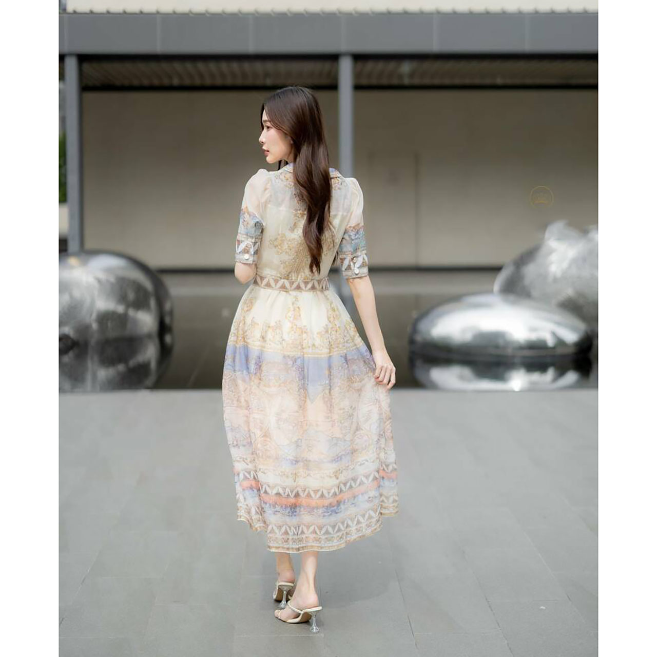 kudapy เดรสยาวสีครีม เดรสคอปกพิมพ์ลาย ใส่ออกงานเที่ยวทะเลสวยดูดี