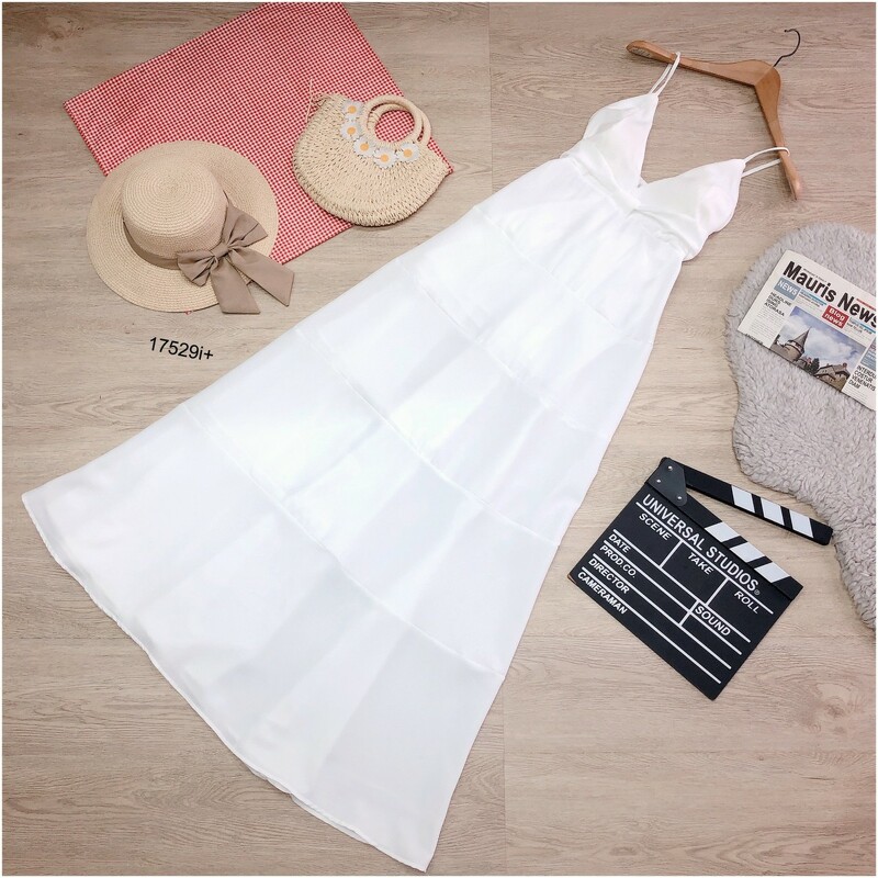 kudapy แม็กซี่เดรสสีขาว สีแดง เดรสสายเดี่ยว อกเสริมฟองน้ำ รูดปรับได้เลยค่ะ ใส่ริมทะเล