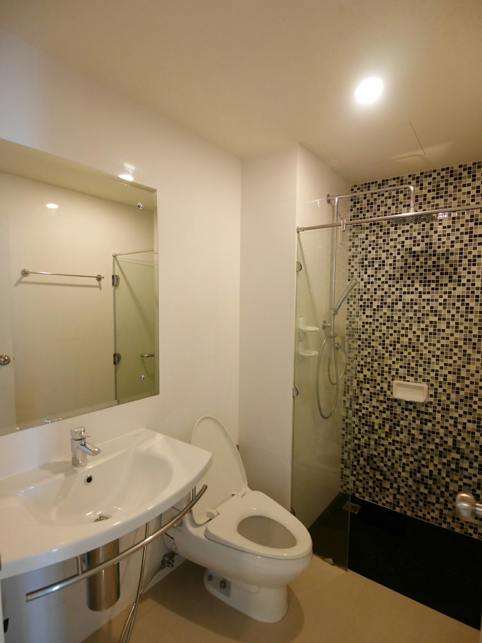 ให้เช่า เมโทร สกาย รัชดา, Rent METRO SKY RATCHADA Built-in Fully furnish