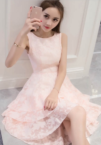 kudapy ชุดเดรสราตรีออกงานยาวสีส้มอ่อนสวยพิมพ์ลายหรูหรา