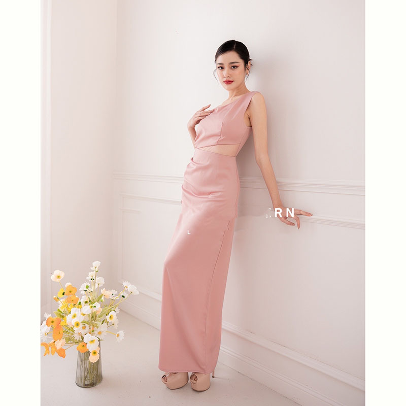 kudapy เดรสยาวน้ำตาลอิฐ / ชมพู / เขียว ดีเทลซีทรูคอดเข้าช่วงเอวบน ด้านข้างแหวกเป็นแบบรูดปรับระดับได้ตามชอบ