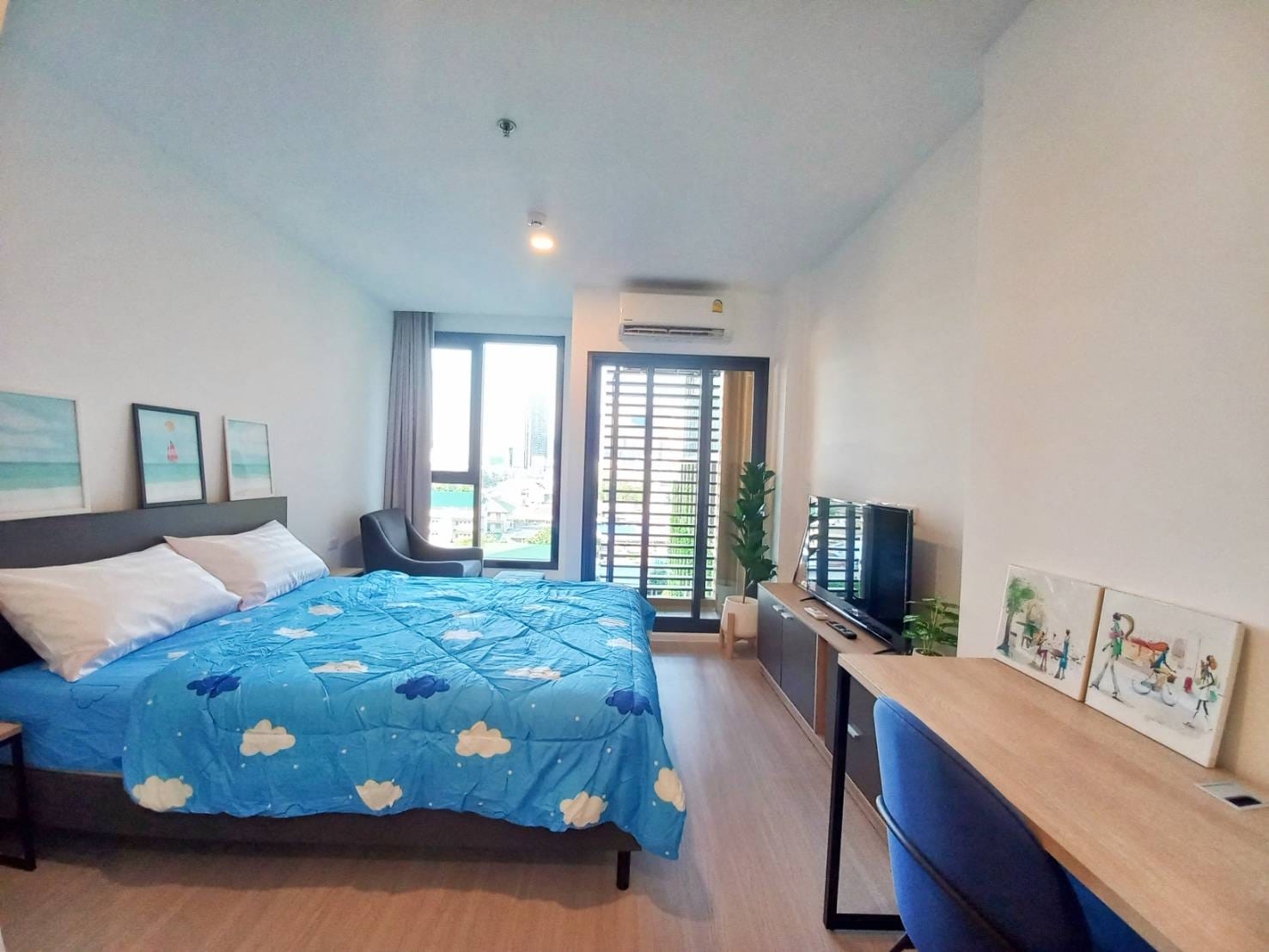 ให้เช่าคอนโด Denim Jatujak (เดนิม จตุจักร) - ตกแต่งเฟอร์ครบห้องครัวปิดมีเครื่องซักผ้า - การเดินทาง: MRT จตุจักร BTS หมอชิต