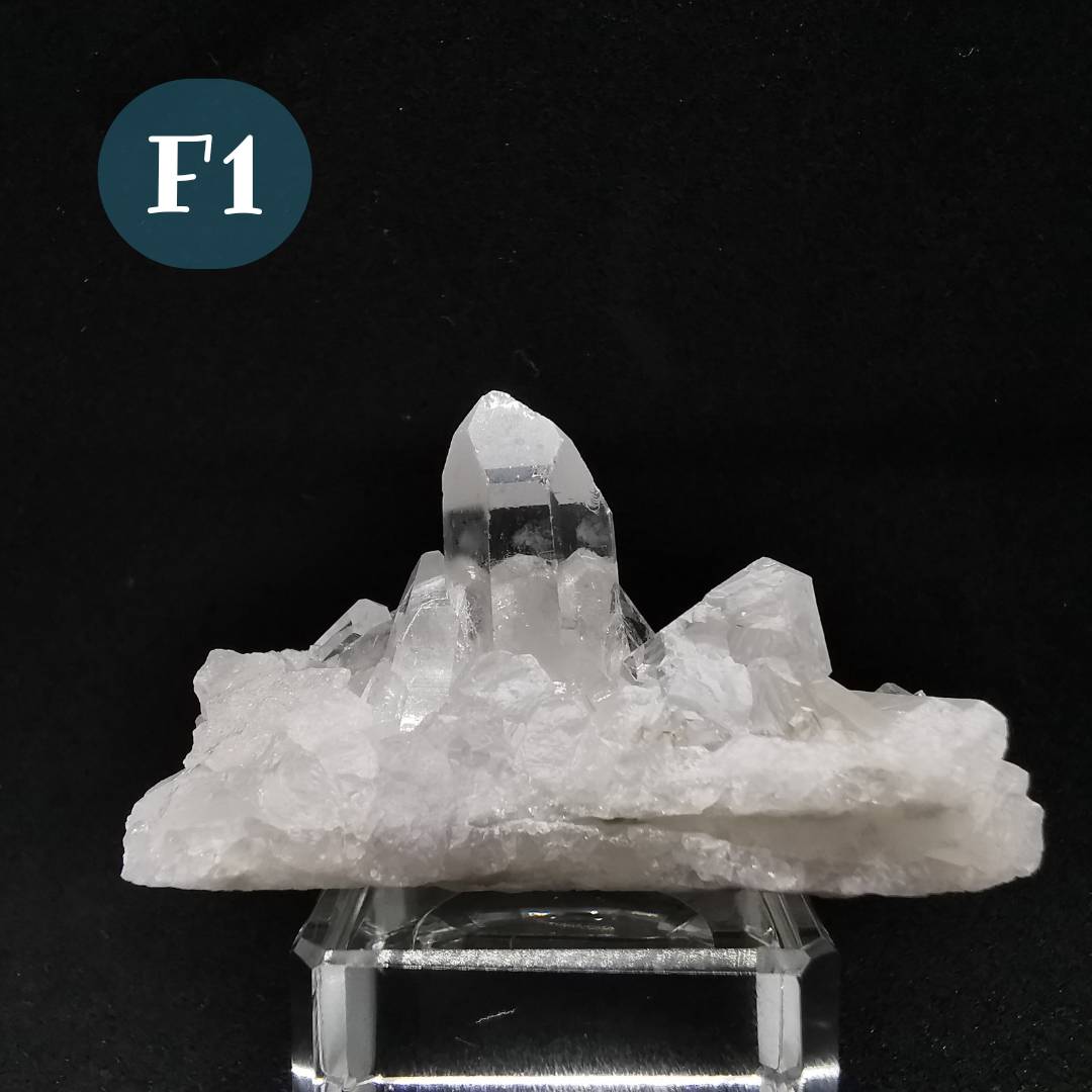 หินคริสตัลควอตซ์ผลึกธรรมชาติ Crystal Quartz