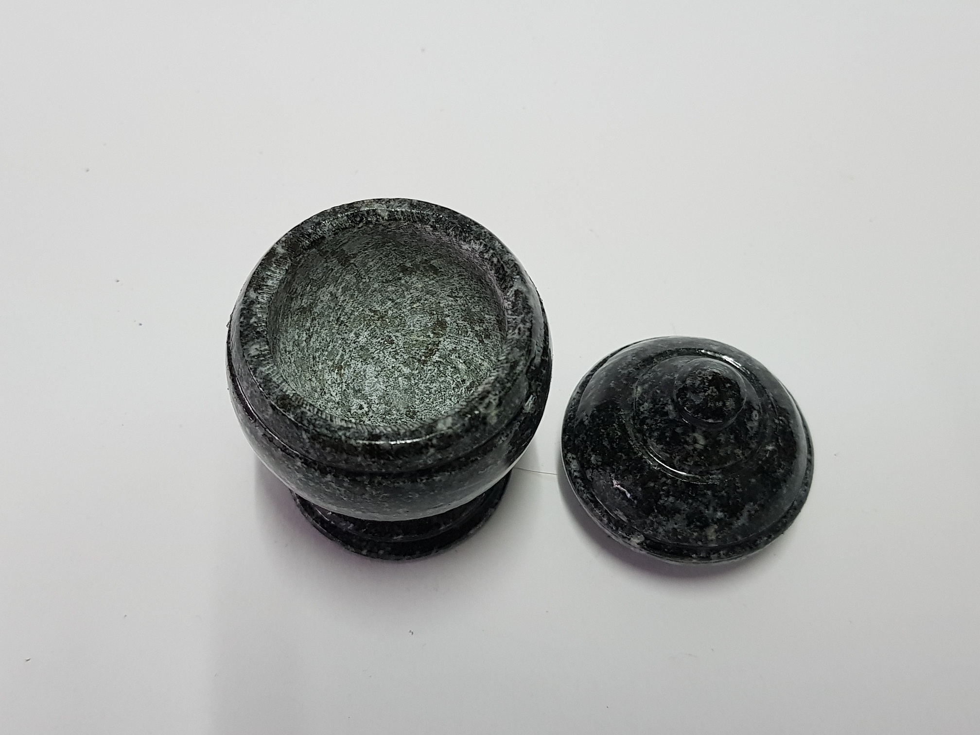 ผอบหินแกรนิต