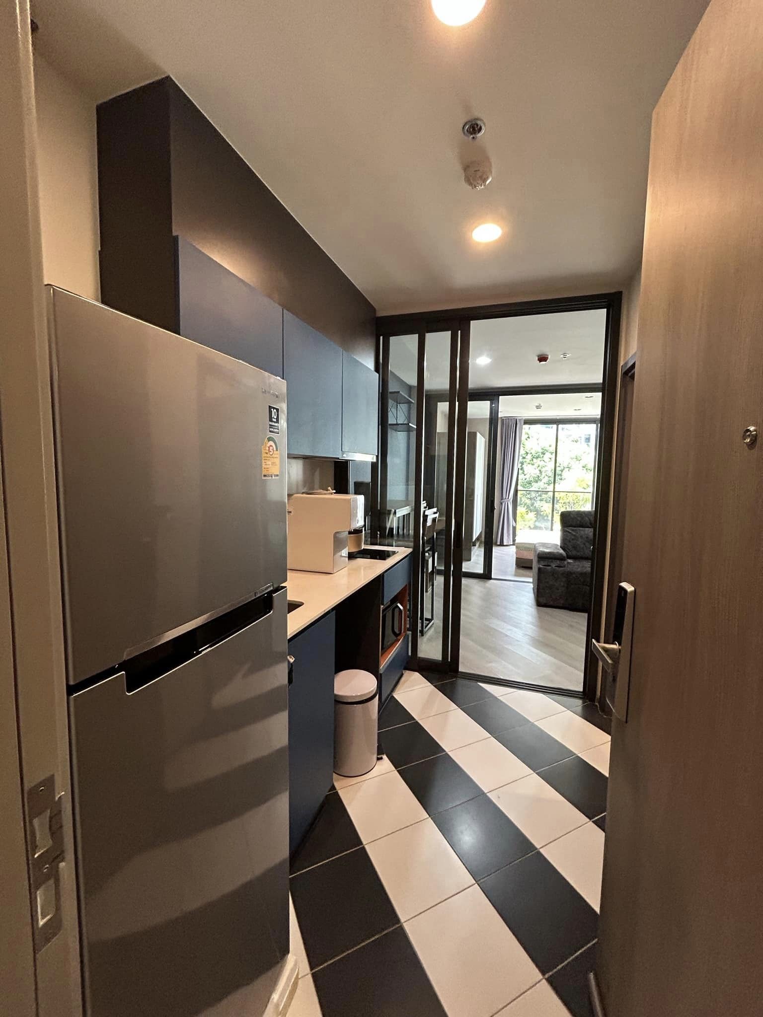 ปล่อยเช่าคอนโด เดอะ เบส สะพานใหม่ (THE BASE Saphanmai) - 1ห้องนอน 1ห้องน้ำ 1ห้องนั่งเล่น - ใกล้ BTS สายหยุด - ขนาดห้อง 34 ตรม. ชั้น 3