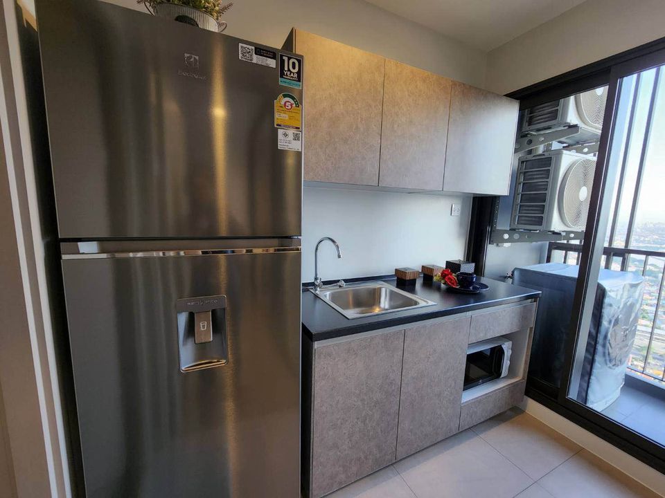 ปล่อยเช่าคอนโด The Politan Aqua (เดอะ โพลิแทน อควา) - วิวแม่น้ำชั้นสูง 1ห้องนอน 1ห้องน้ำ 1ห้องนั่งเล่น - ใกล้ MRT พระนั่งเกล้า - ขนาดห้อง 30 ตรม. ชั้น 53