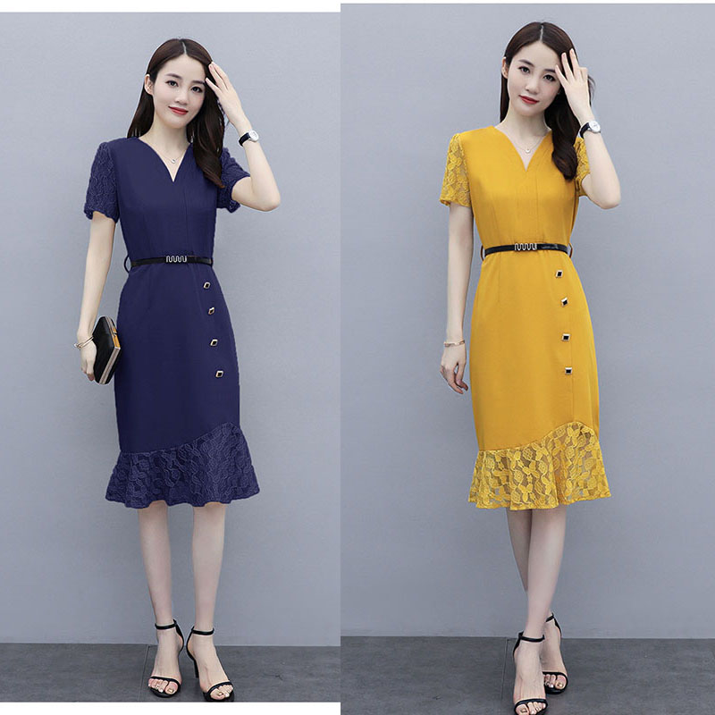 kudapy ชุดเดรสสั้นสีกรม,สีเหลือง ผ้าโพลีเอสเตอร์ผสมสีน้ำเงิน ดีไซน์สวยเก๋ พร้อมเข็มขัดสีดำ