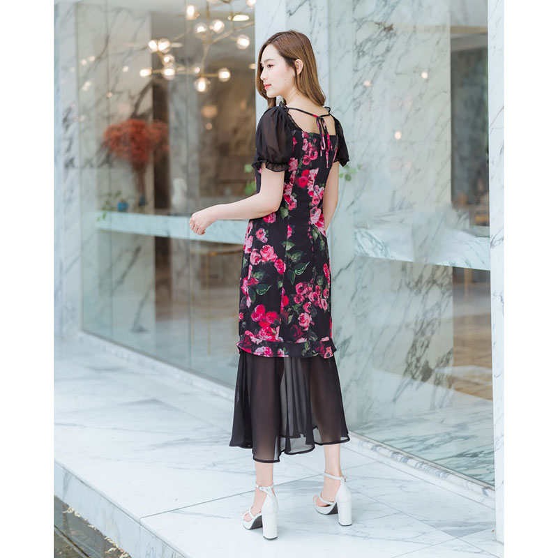 kudapy เดรสยาวสีชมพู/สีดำ แขนจั๊มลายกุหลาบชีฟอง ใส่ออกงานใส่เที่ยว เนื้อผ้าเบาสวยดูดีมากๆ