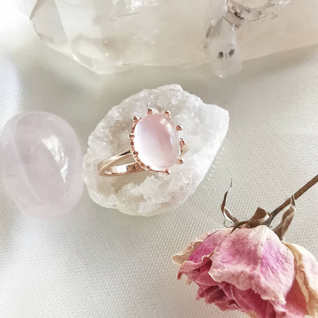 แหวนเงินชุบพิ้งโกล์ดหินโรสควอตซ์ Rose Quartz