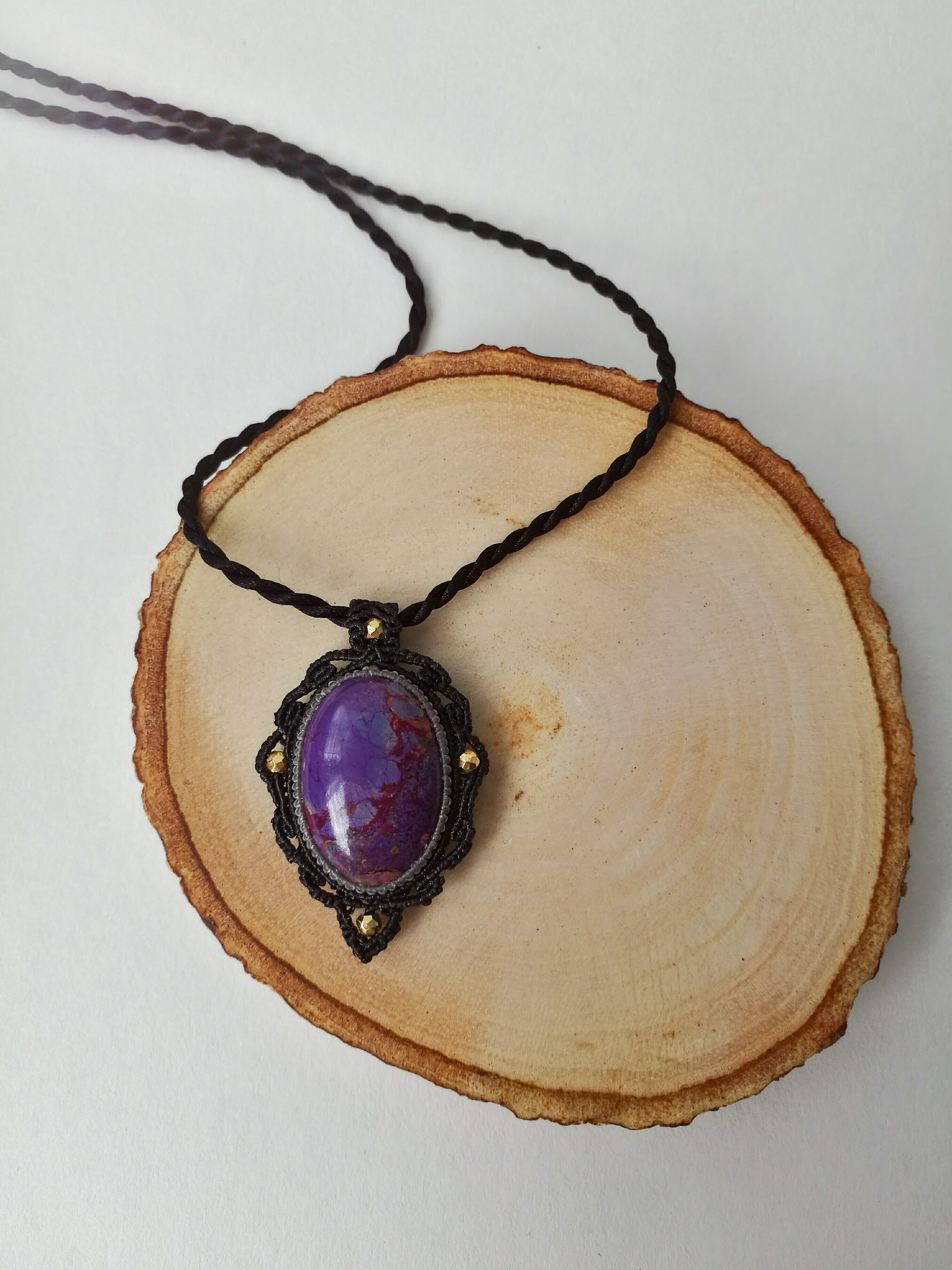 สร้อยคอเชือกถักจี้หินซูกิไลท์(Sugilite)