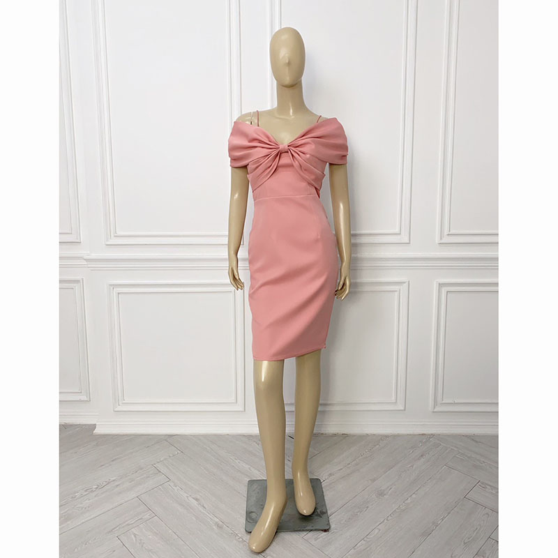 kudapy เดรสสั้นสีน้ำตาล/สีแดงเลือดหมู/สีชมพู ออกงานแต่งโบว์ปาดไหล่ ทรงสวยใส่แล้วเพรียวสุด งานผ้าบาบี้เนื้อหนาใส่สบาย ใส่ออกงาน ยกตีมเพื่อนเจ้าสาวสวยมาก