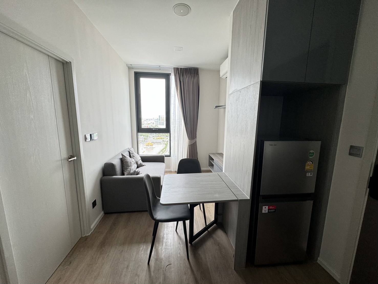 ให้เช่าคอนโด Modiz Rhyme Ramkhamhaeng (โมดิซ ไรห์ม รามคำแหง) โซนพื้นที่ รามคำแหง ห้องแบบ 2ห้องนอน / 1ห้องน้ำ · ขนาดห้อง 35 ตรม. ชั้น 14