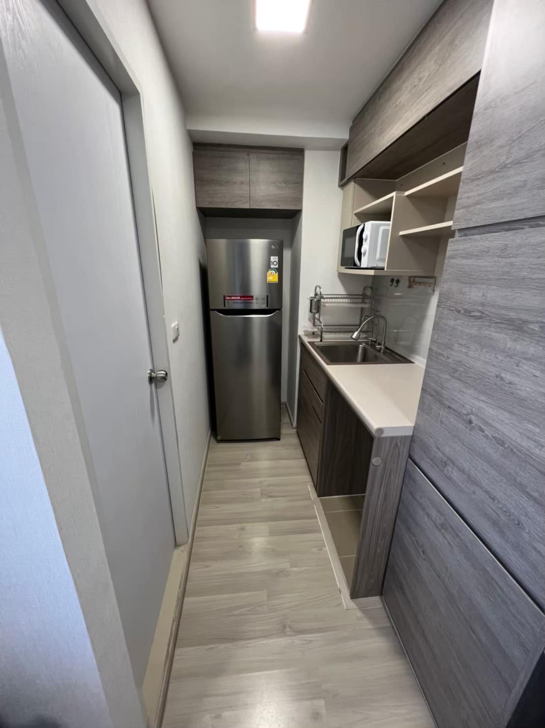 ปล่อยเช่า Plum Condo Saphanmai Station : พลัมคอนโด สะพานใหม่ สเตชั่น - โซนพื้นที่ BTS สะพานใหม่ 1ห้องนอน 1ห้องน้ำ 1ห้องนั่งเล่น - ขนาดห้อง 21 ตรม. ชั้น 8 ตึก C - ให้เช่า 9,000 ต่อเดือน