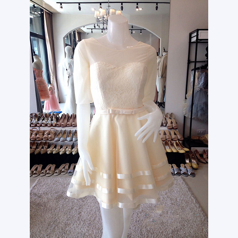 kudapy ชุดราตรีสีครีม แขนยาว หน้าสั้นหลังยาว แบบหน้าสั้น/หลังยาว สวยเก๋ กระโปรงตาข่าย (เชือกผูกหลัง)