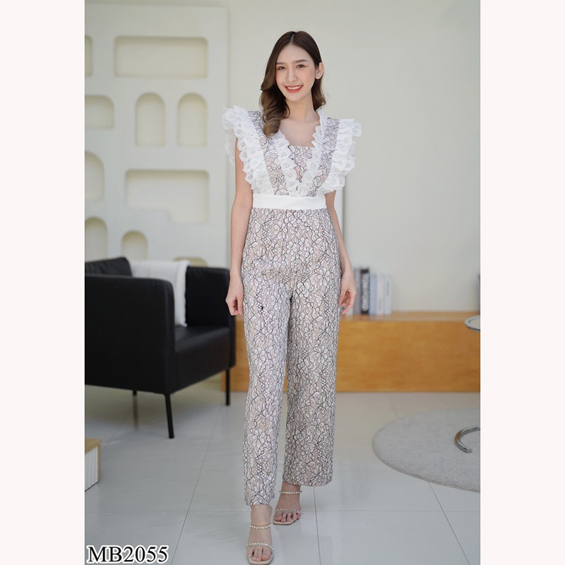 kudapy จั๊มสูทขายาวสีขาว ลูกไม้แขนกุดระบาย