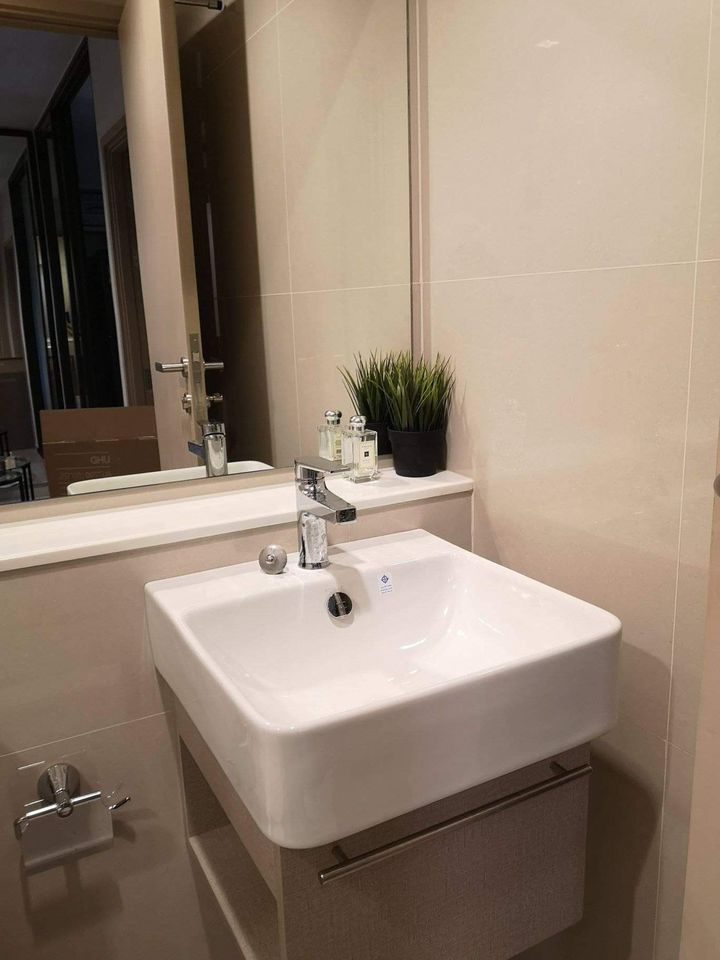 ปล่อยเช่าคอนโด Life Sathorn Sierra (ไลฟ์ สาทร เซียร์รา) - 1ห้องนอน 1ห้องครัว 1ห้องน้ำ 1ห้องนั่งเล่น - ใกล้ BTSตลาดพลู/เดอะมอลล์ท่าพระ - ขนาดห้อง 33 ตรม. ชั้น 11