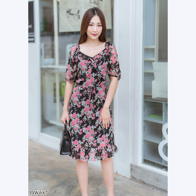 kudapy เดรสสั้นลายดอกคอเหลี่ยมสีชมพู,เขียว,ดำ ลายดอกเกาหลีสวยน่ารักสไตส์คุณหนูมากๆ