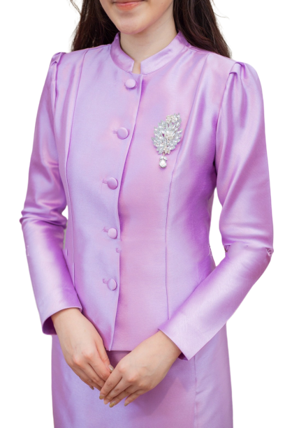 ชุดไทยจิตรลดาสีม่วง เซ็ท 2 ชิ้น เสื้อผ้าไหมกระดุมหน้า + พร้อมกระโปรงทรงสอบ