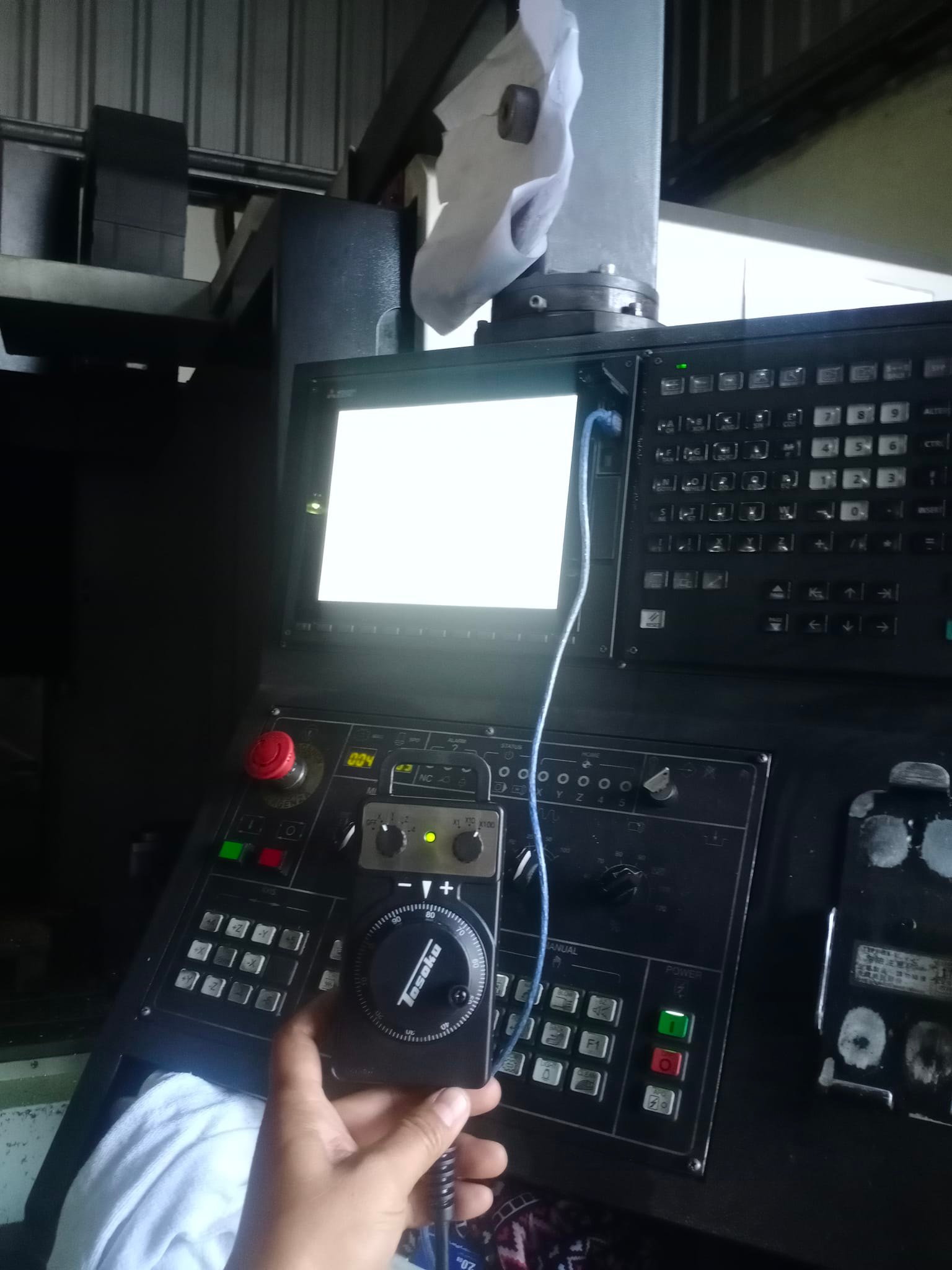 MITSUBISHI M80 CNC controller กับงานเปลี่ยน Handle