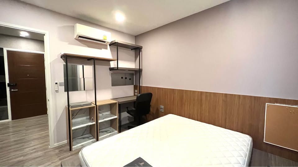 ขายคอนโด Brown Ratchada 32 (บราวน์ รัชดา 32)1 Bedroom Plus (มีเพียง 24 ยูนิตในโครงการ) ขนาด: 34.82 ตร.ม. | ชั้น 3 | ห้องมุม เป็นส่วนตัว ไม่มีคนเดินผ่าน