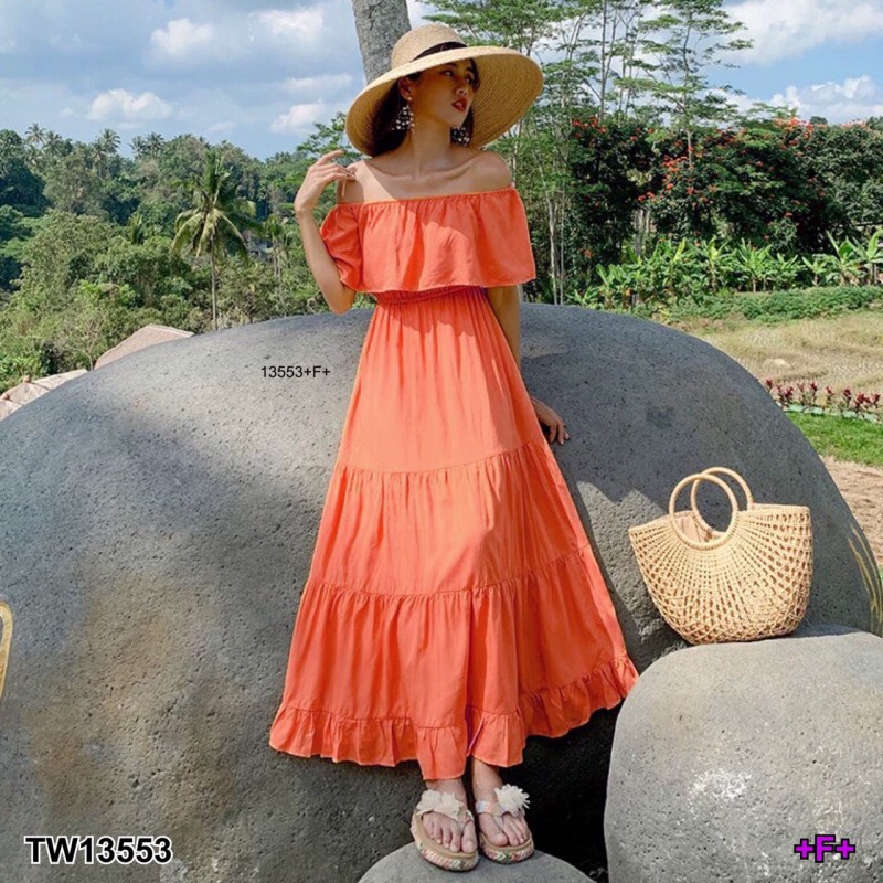 kudapy Maxi Dress เดรสยาว เปิดไหล่ แขนระบาย ยางยืดเอวรอบ เนื้อผ้าอิตาลี่