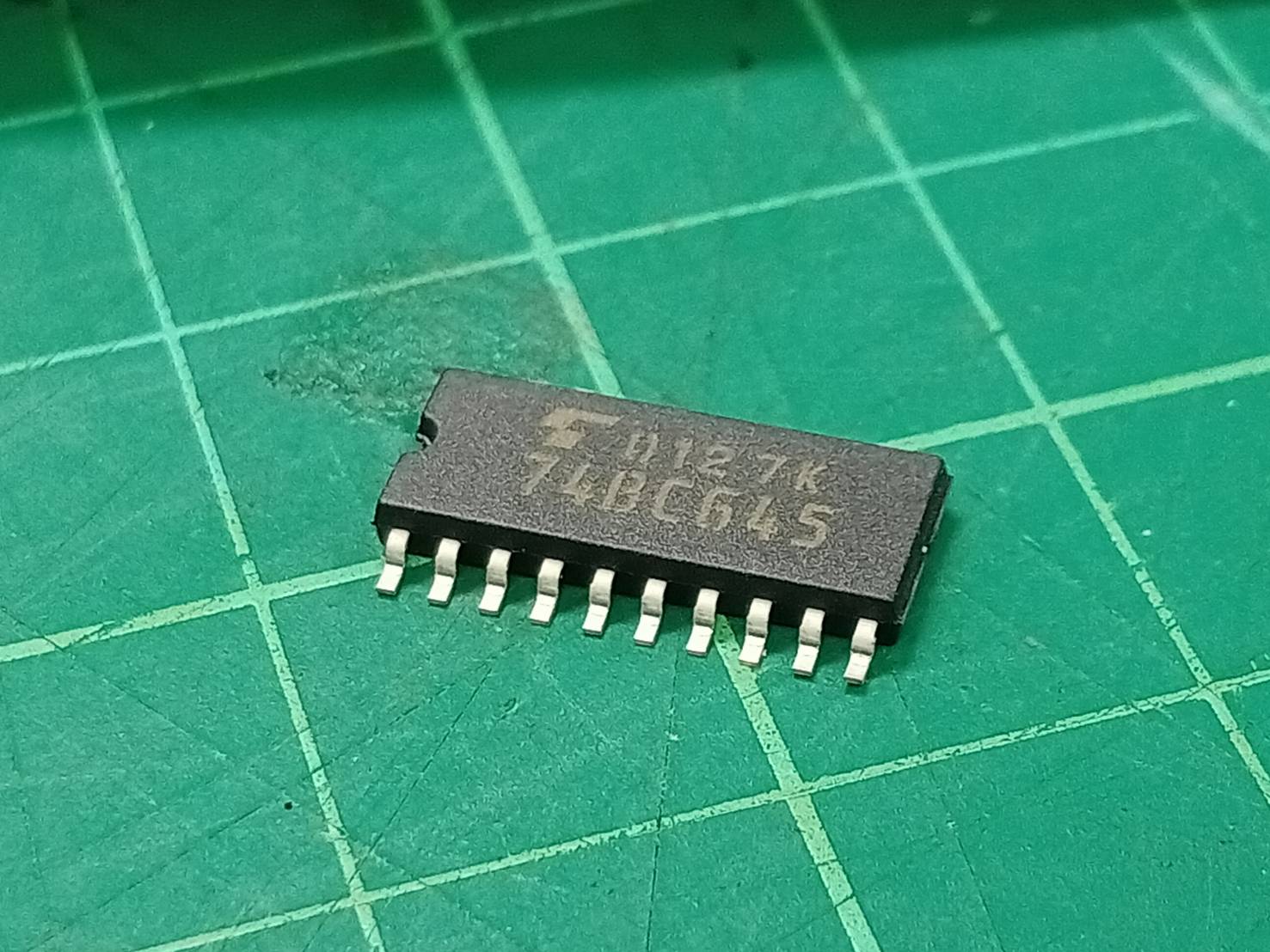 HITACHI IC 74BC645 / hd74bc645 Octal bus transceivers with 3 state output