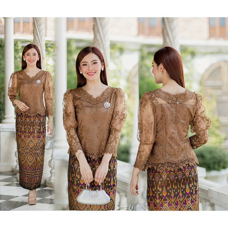 kudapy (เฉพาะเสื้อ) เสื้อลูกไม้สีเขียว/สีขาว ตัวเสื้อใช้ผ้าลูกไม้ใยบวบเนื้อดีลายลูกไม้แน่นทั้งตัว ตัวเสื้อมาพร้อมซับในเนื้อดีในตัว