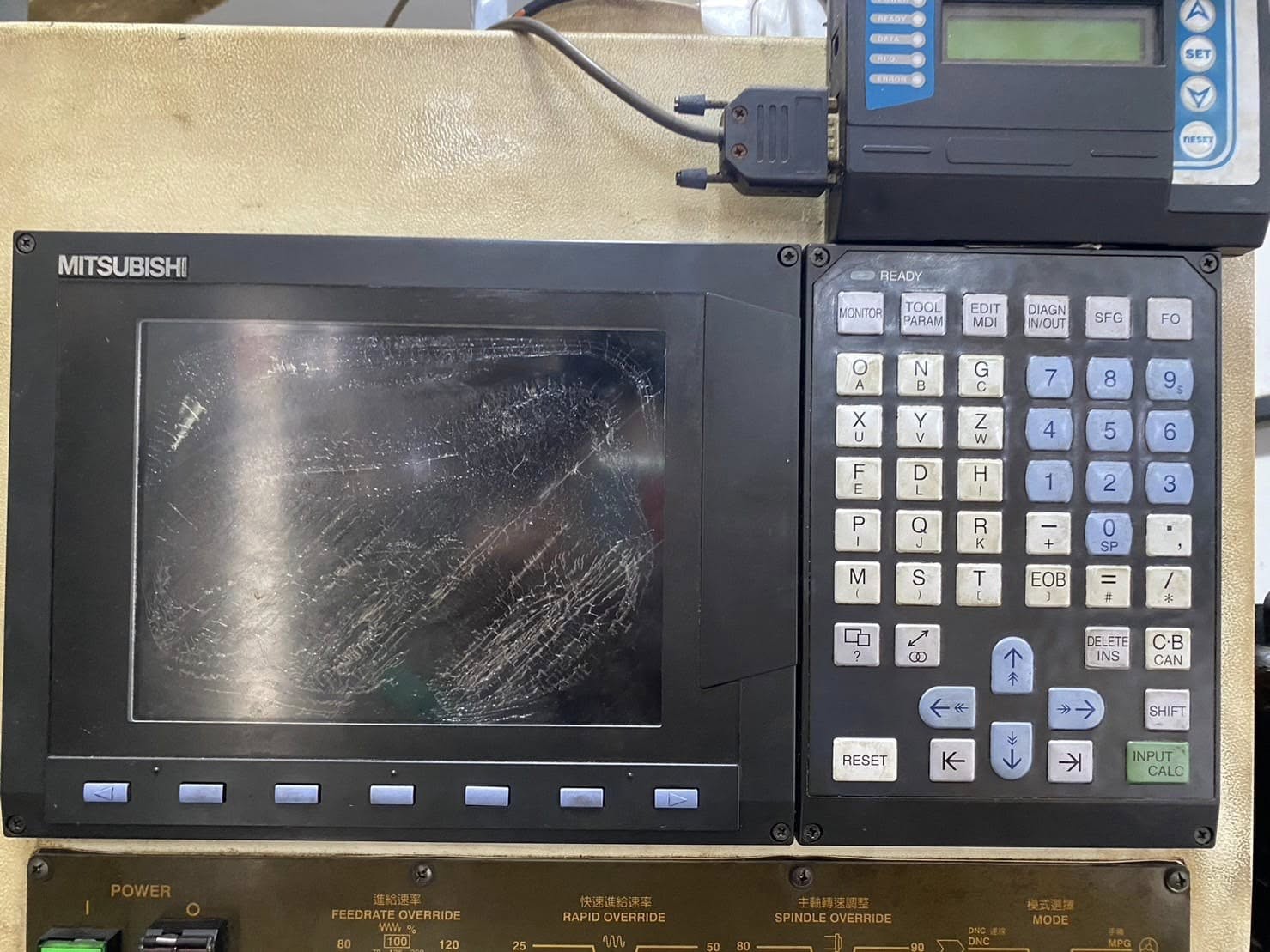 งานเปลี่ยนจอ LCD CONTROLLER MITSUBISHI