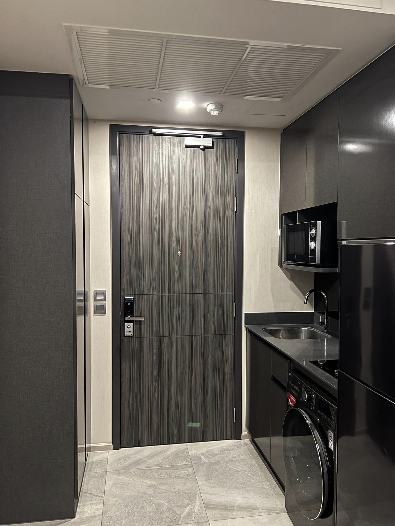 ปล่อยเช่าคอนโด Ashton Asoke (แอชตัน อโศก) - ห้องสวยชั้นสูงเฟอร์เครื่องใช้ไฟฟ้าครบครั้น - ใกล้ BTSอโศก MRTสุขุมวิท/เทอร์มินอล 21 อโศก