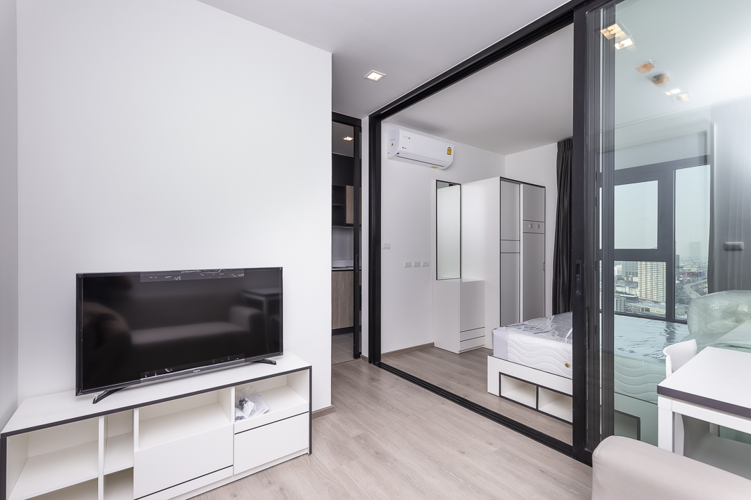 ให้เช่า The Base Phetkasem (เดอะเบส เพชรเกษม) 8,000เครื่องใช้ไฟฟ้าครบ