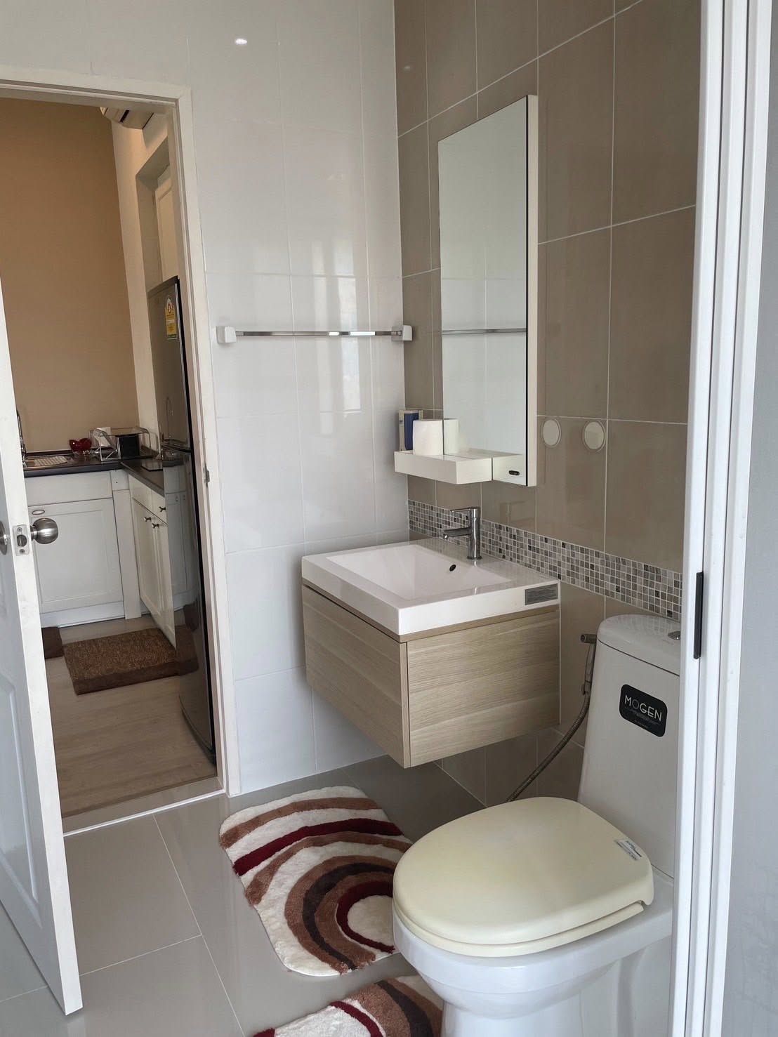 Low Rise โซนพื้นที่ เดอะไนน์ เซ็นเตอร์ พระราม 9 ARL MRT หัวหมาก ให้เช่าห้องแบบ 1ห้องนอน 1ห้องน้ำ คอนโด S1 Rama 9 (เอส วัน พระราม 9) ขนาดห้อง 33 ตรม. ชั้น 4