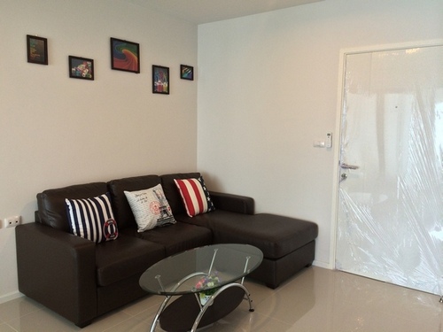 ให้เช่า ASPIRE RAMA 9 เฟอร์และเครื่องใช้ไฟฟ้าพร้อมเข้าอยู่แล้ว