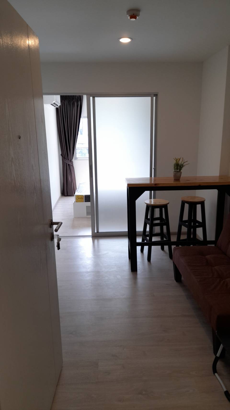 ปล่อยเช่าคอนโด SENA Kith MRT - Bangkae (เสนาคิทท์ เอ็มอาร์ที - บางแค) - เฟอร์เครื่องใช้ไฟฟ้าครบครั้น