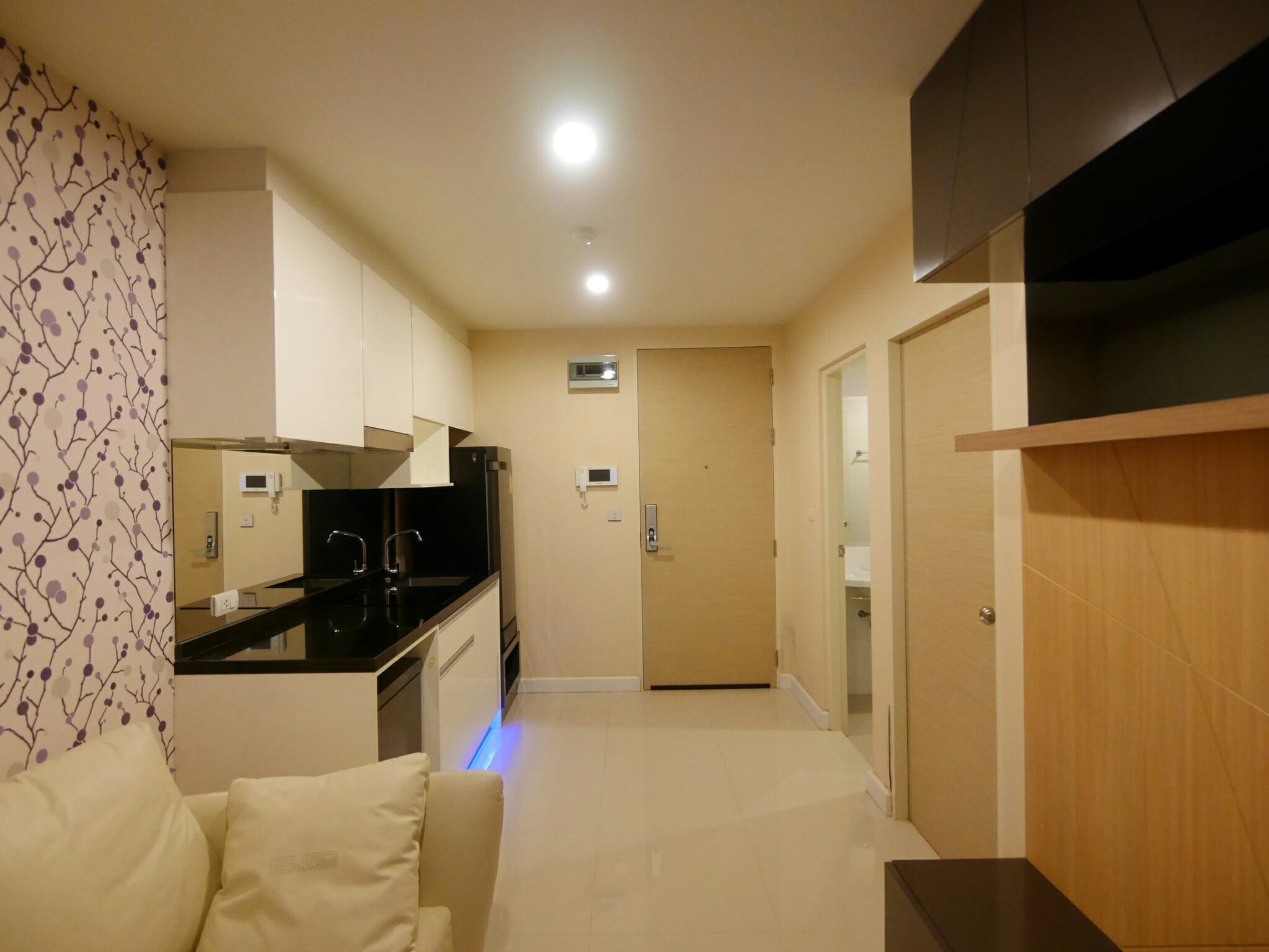 ให้เช่า เมโทร สกาย รัชดา, Rent METRO SKY RATCHADA Built-in Fully furnish