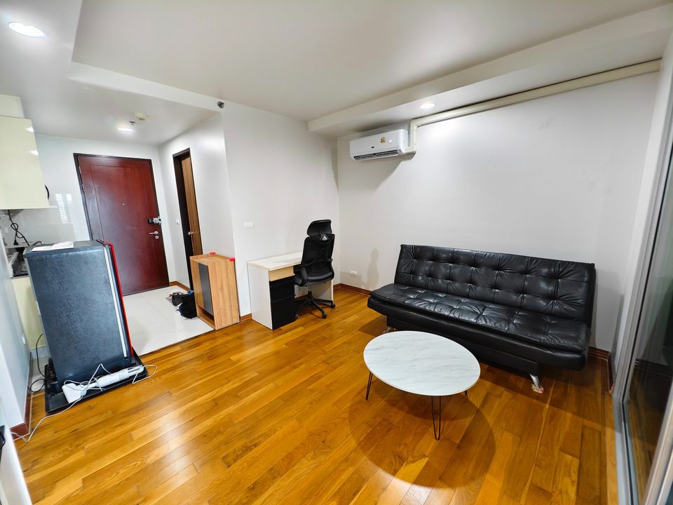 ปล่อยเช่าคอนโด แอ็บสแตร็กส์ พหลโยธิน พาร์ค (Abstracts Phahonyothin Park) - 1ห้องนอน 1ห้องน้ำ 1ห้องนั่งเล่น - ใกล้ BTS ห้าแยกลาดพร้าว - ขนาดห้อง 38 ตรม. ชั้น 21 ตึก A