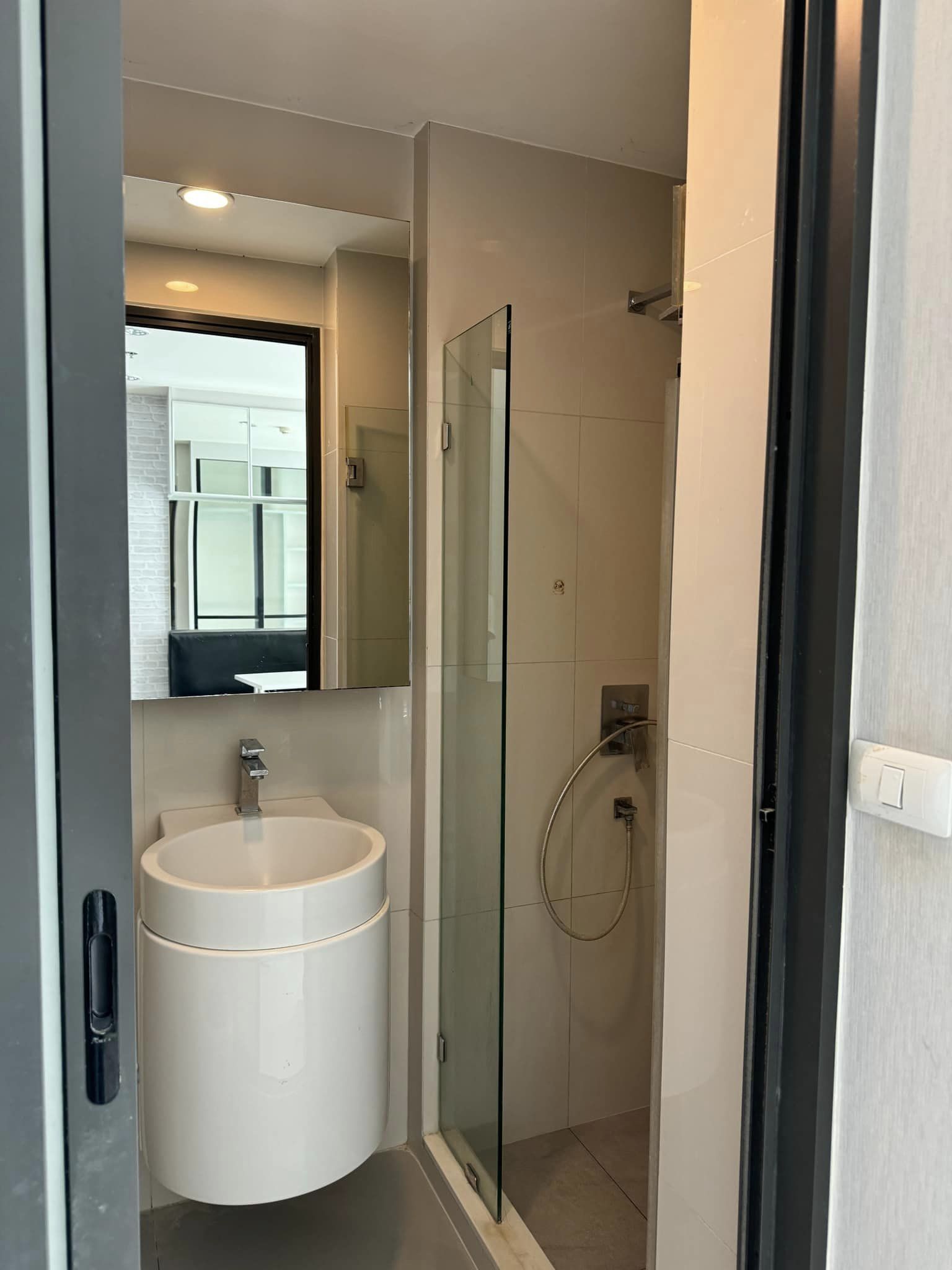 ปล่อยเช่าคอนโด Rhythm Asoke (ริทึ่ม อโศก) - Studio 1ห้องน้ำ - ใกล้ MRT พระราม 9 - ขนาดห้อง 22.5 ตรม. ชั้น 14