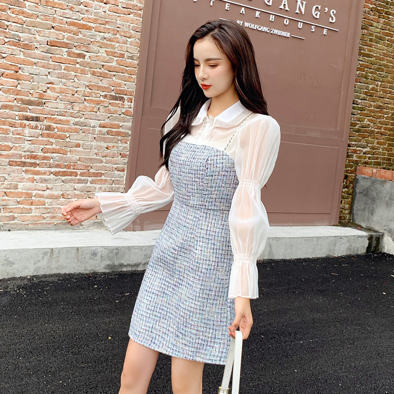 kudapy เดรสสั้นสีฟ้า ผ้ากระสอบทรงเอแคบโทนฟ้าสายเดี่ยวมีเสื้อตัวในเป็นผ้าแก้วคอบัว แขนยาวจั๊มแขน