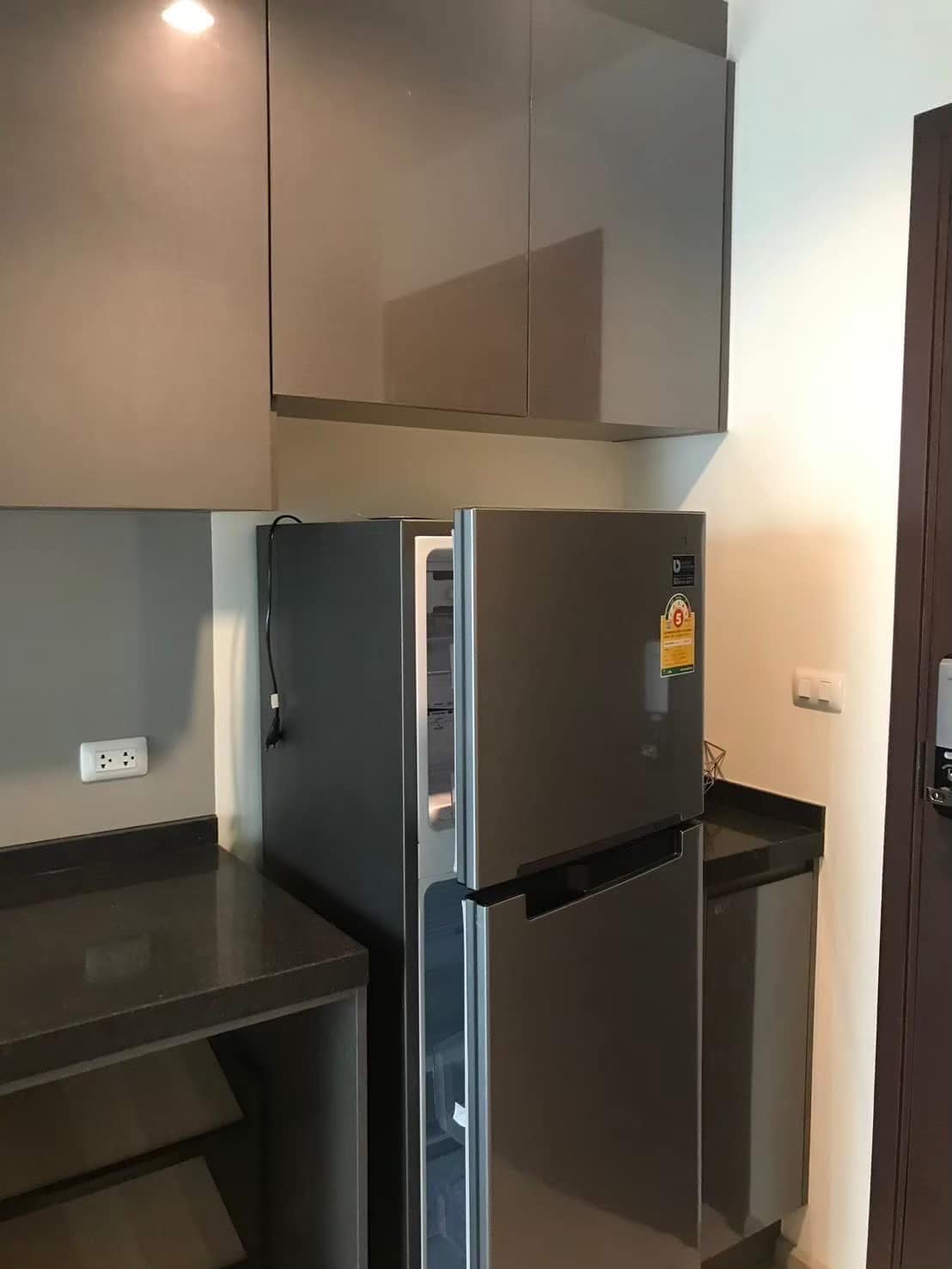 ให้เช่าคอนโด Rhythm Asoke (ริทึ่ม อโศก) - โซนพื้นที่ MRT พระราม 9 - ห้องแบบ 2ห้องนอน 1ห้องน้ำ - ขนาดห้อง 45 ตรม. ชั้น 20