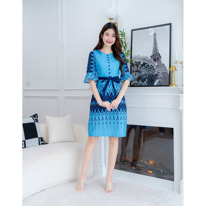 kudapy เดรสสั้นสีฟ้า/สีม่วง/สีเหลือง ลายไทยแขนกระดิ่งผูกเอว